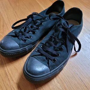 Black Converse Low Tops